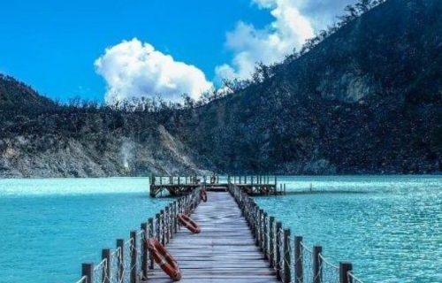 Begini Cara ke Kawah Putih dari Pusat Kota Bandung yang Praktis dan Nyaman