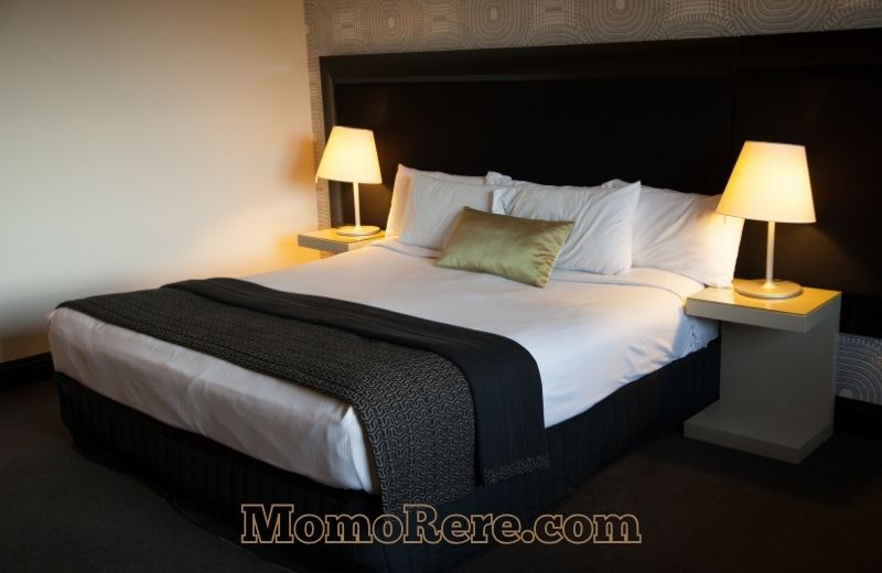 Rekomendasi Hotel Dekat De Tjolomadoe untuk Penginapan Nyaman di Solo