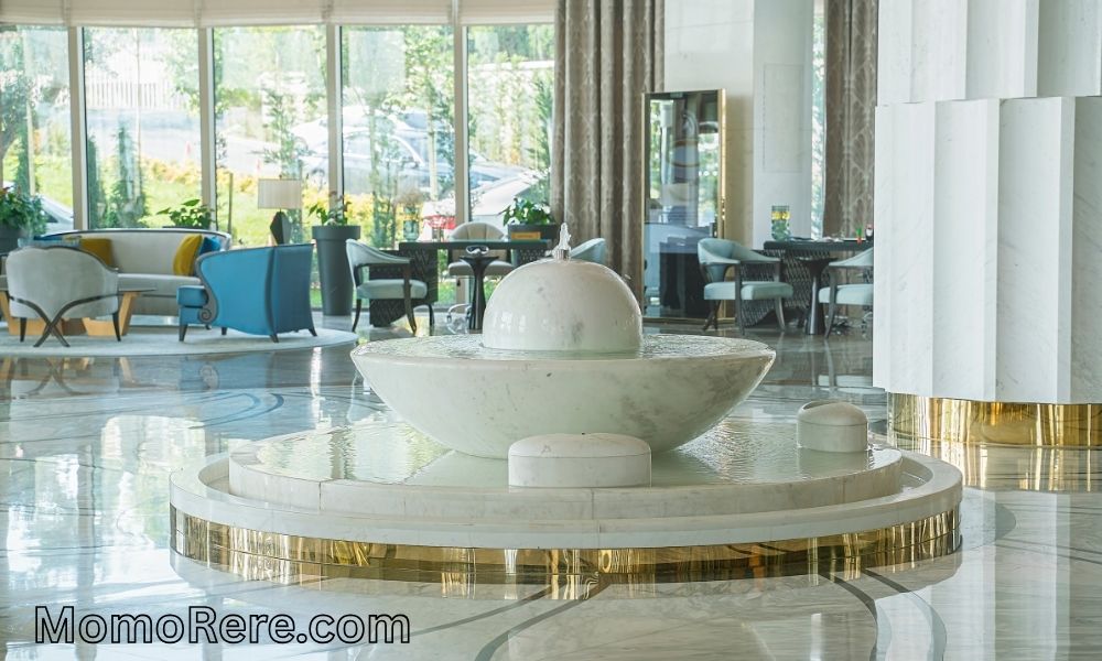 Rooftop Hotel: Panduan Pengalaman Menginap & Liburan