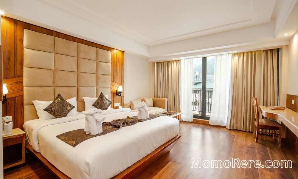 Sans Hotel Roxy Jakarta | Pengalaman Menginap Modern di Pusat Kota