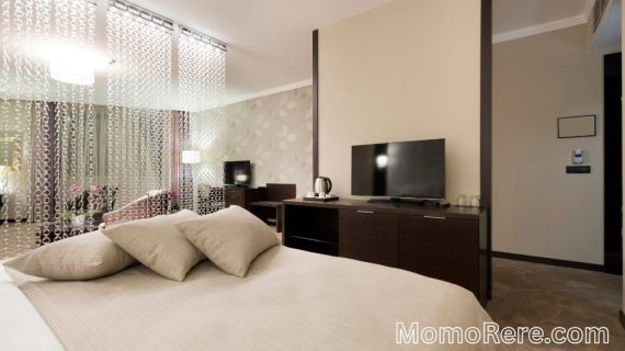 RedDoorz Mangga Dua: Penginapan Strategis Pilihan Cerdas di Jantung Jakarta Utara