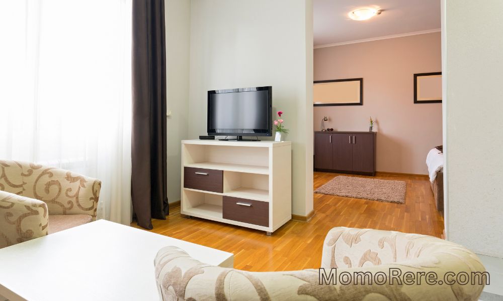 RedDoorz Grogol: Penginapan Strategis & Nyaman Jakarta Barat